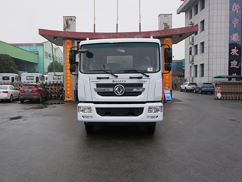 中潔牌XZL5161GXW6吸污車(chē)